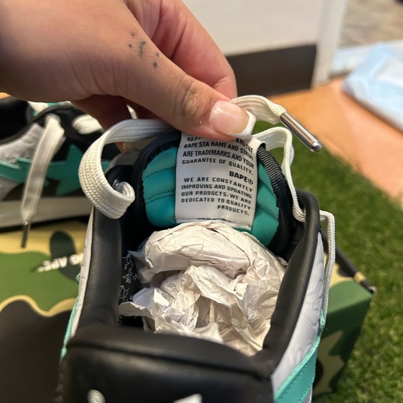 BAPESTA - Picture 2 of 9